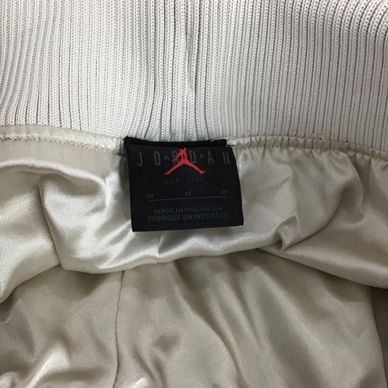 エアジョーダン AIR JORDAN パンツ ショートパンツ do4100-104 AirJordan TravisScott ペイズリーショートパンツ M プリント ベージュ / ベージュ /  メンズ USED 古着 中古 10145059