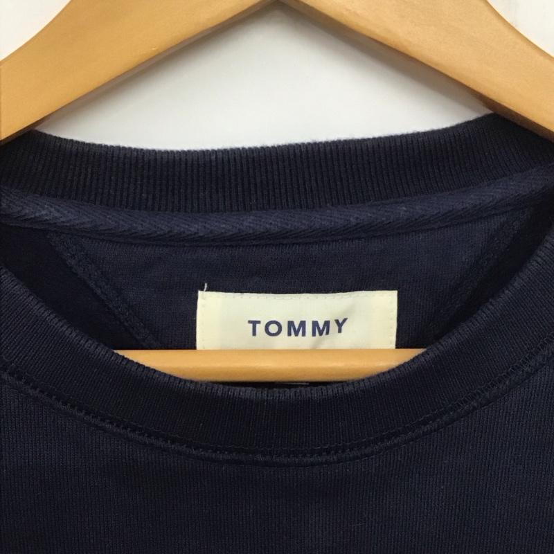 トミー TOMMY トレーナー 長袖 0913805 スウェット裏起毛 星 ワッペン M ロゴ、文字 紺 / ネイビー /  メンズ USED 古着 中古 10140256