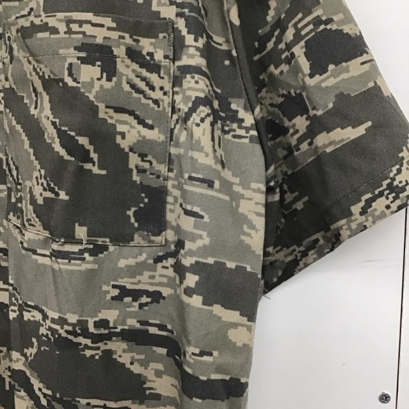古着 USED シャツ、ブラウス 半袖 半袖シャツ プリントシャツ ポケットシャツ M カモフラージュ柄・迷彩 マルチカラー / マルチカラー /  メンズ USED 古着 中古 10133284