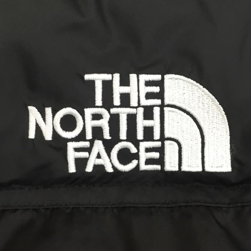 ザノースフェイス THE NORTH FACE ジャケット、上着 ダウンジャケット NF0A3C8DJK3 RETRO NUPTSE JACKET ヌプシ　ジャケット M ロゴ、文字 黒 / ブラック /  メンズ USED 古着 中古 10120963