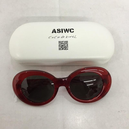 ASIWC ASIWC めがね・サングラス サングラス COCO DE KIMEL ケース付き ロゴ、文字 赤 / レッド / X 黒 / ブラック /  レディース USED 古着 中古 10145510