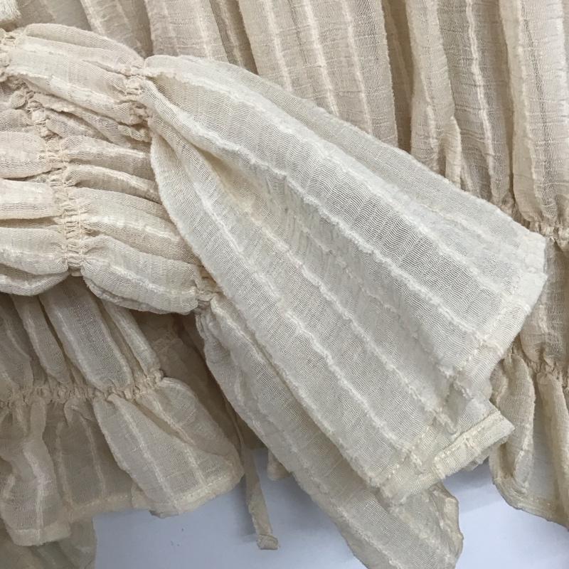ダブルクローゼット w closet シャツ、ブラウス 長袖 長袖シャツ 無地シャツ ノーカラーシャツ シフォンシャツ FREE 無地 アイボリー / アイボリー /  レディース USED 古着 中古 10143803