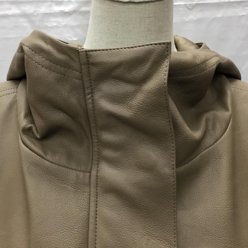 アズールバイマウジー AZUL BY MOUSSY ジャケット、上着 ジャケット、ブレザー 250EAB30-371H FAUX LEATHER HOODIE BZ フェイクレザー M 無地 ベージュ / ベージュ /  レディース USED 古着 中古 10107348