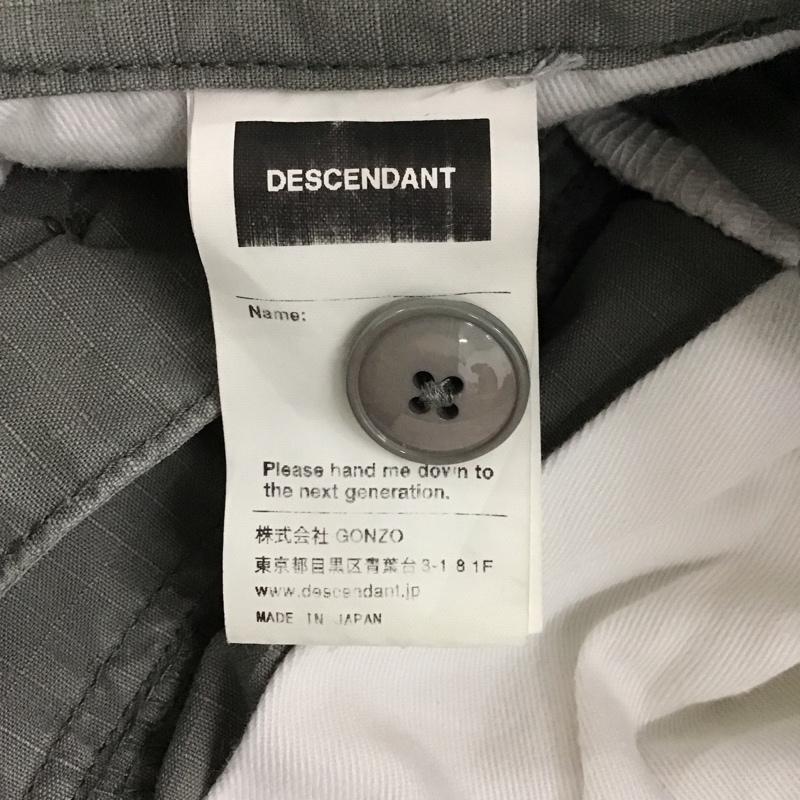 ディセンダント DESCENDANT パンツ ワークパンツ、ペインターパンツ カーゴパンツ コットンパンツ 2 ロゴ、文字 灰 / グレー /  メンズ USED 古着 中古 10144064