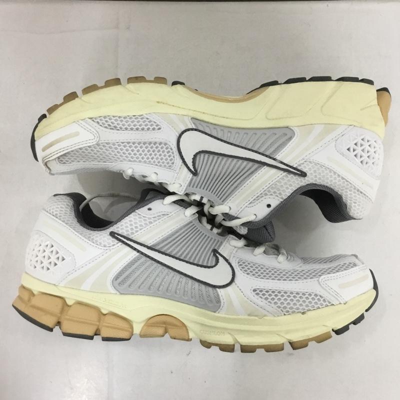 ナイキ NIKE スニーカー スニーカー FJ2028-101 W ZOOM VOMERO 5 29cm 29.0cm ロゴ、文字 白 / ホワイト / X 灰 / グレー /  メンズ USED 古着 中古 10132015