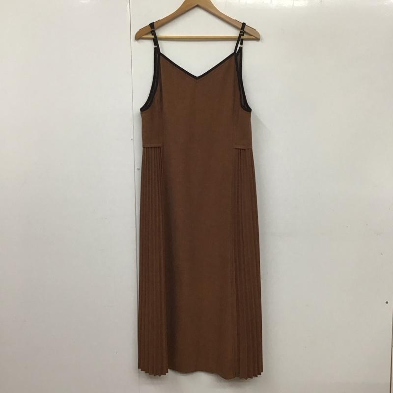 ラグナムーン LAGUNAMOON ワンピース ロングスカート 032050303101 サイドプリーツパイピングキャミワンピース FREE 無地 茶 / ブラウン /  レディース USED 古着 中古 10131489