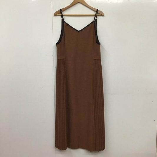 ラグナムーン LAGUNAMOON ワンピース ロングスカート 032050303101 サイドプリーツパイピングキャミワンピース FREE 無地 茶 / ブラウン /  レディース USED 古着 中古 10131489