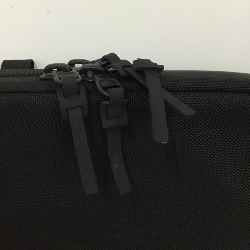 ウェクスレイ WEXLEY バッグ バッグ BKS16201 BROOKS 16 LAPTOP SLEEVE ORGANIZER ノートPC収納 タブレット収納 無地 黒 / ブラック /  メンズ USED 古着 中古 10148454