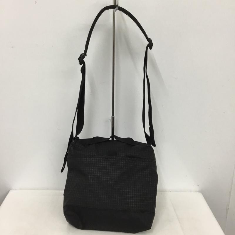 シュプリーム Supreme ショルダーバッグ ショルダーバッグ 23FW 23AW XPAC ロゴ、文字 黒 / ブラック /  メンズ USED 古着 中古 10151060