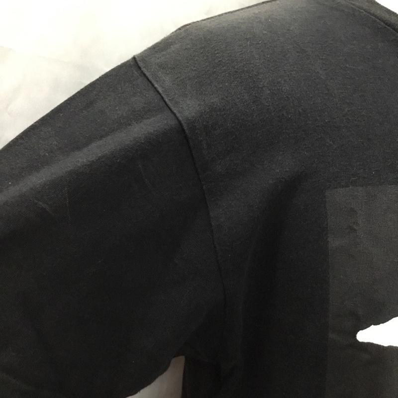 ステューシー STUSSY Tシャツ 半袖 ワールドツアーロゴ フラワープリント M ロゴ、文字 黒 / ブラック /  メンズ USED 古着 中古 10119172