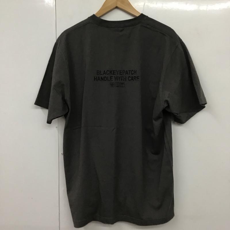 ブラックアイパッチ Black eye patch Tシャツ 半袖 半袖カットソー プリントTシャツ クルーネックカットソー L ロゴ、文字 灰 / グレー /  メンズ USED 古着 中古 10131394
