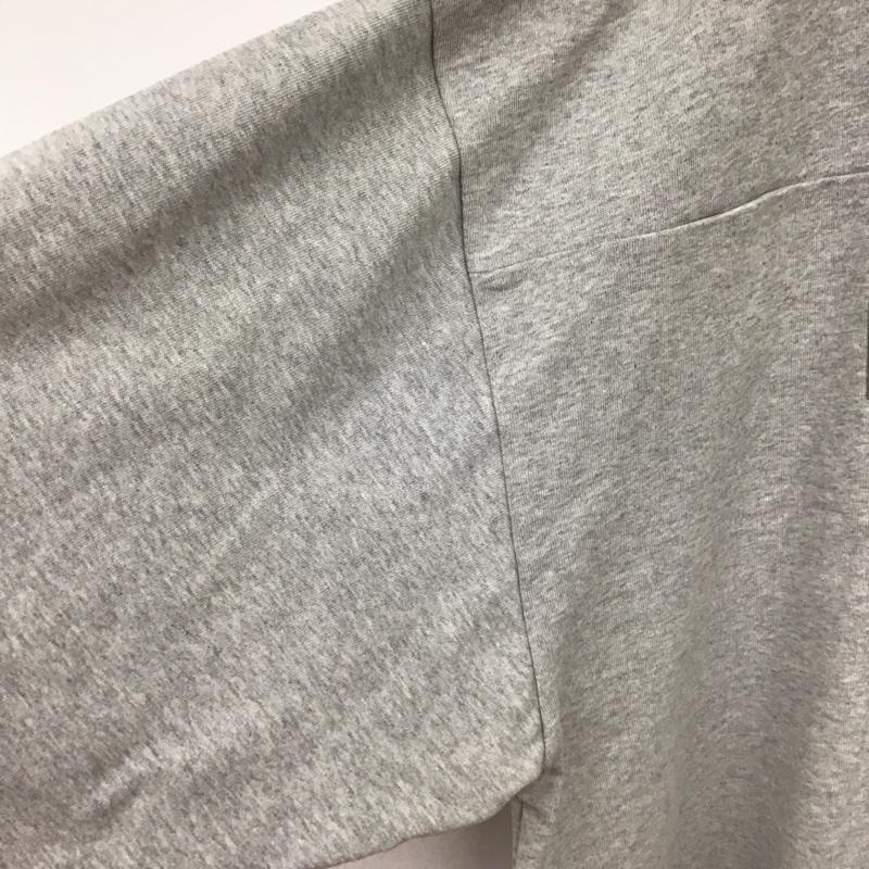 エッセンシャルズ ESSENTIALS Tシャツ 半袖 半袖カットソー V無地Tシャツ スウェットカットソー XL ロゴ、文字 灰 / グレー /  メンズ USED 古着 中古 10131994