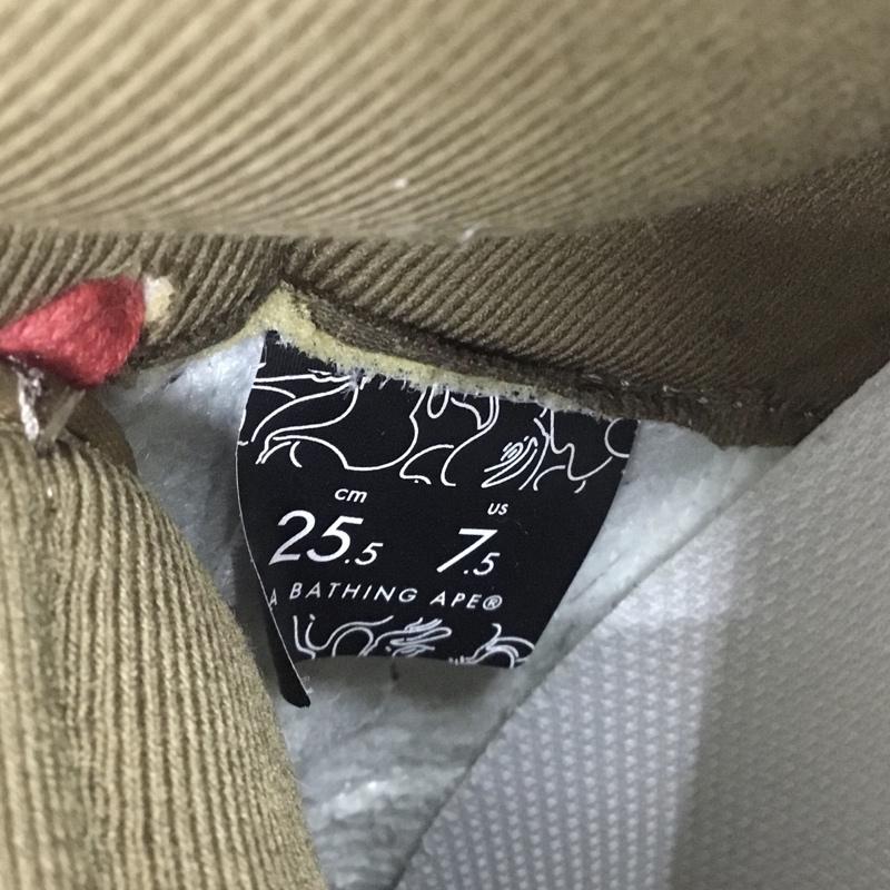 アベイシングエイプ A BATHING APE スニーカー スニーカー 25.5cm ハイカット 25.5cm ロゴ、文字 茶 / ブラウン / X カーキ / カーキ /  メンズ USED 古着 中古 10150431