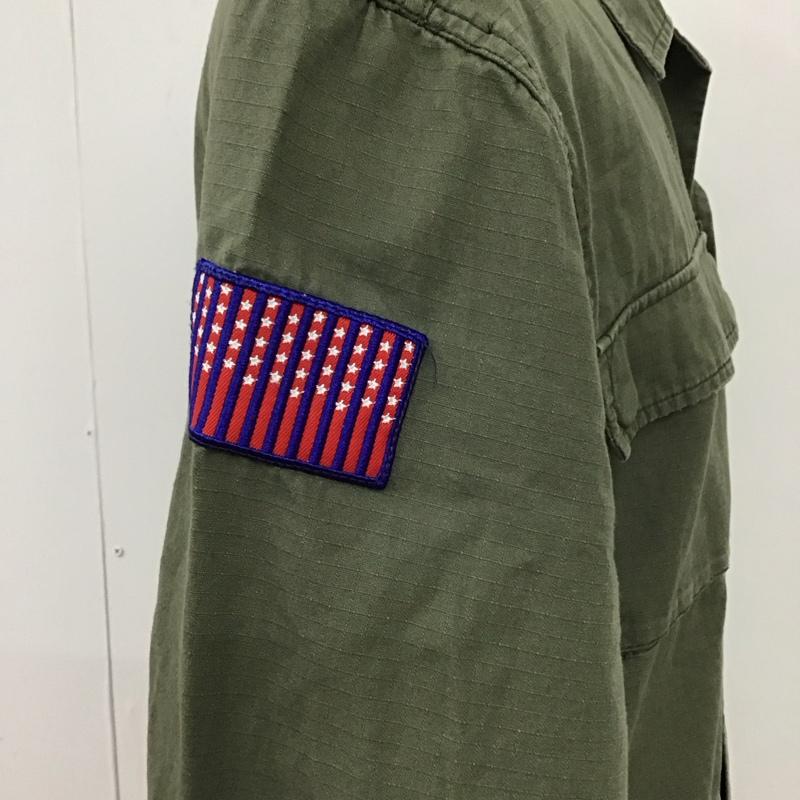 アンディフィーテッド UNDEFEATED ジャケット、上着 ジャケット、ブレザー 172076104007 ミリタリー シャツジャケット M ロゴ、文字 カーキ / カーキ /  メンズ USED 古着 中古 10114742