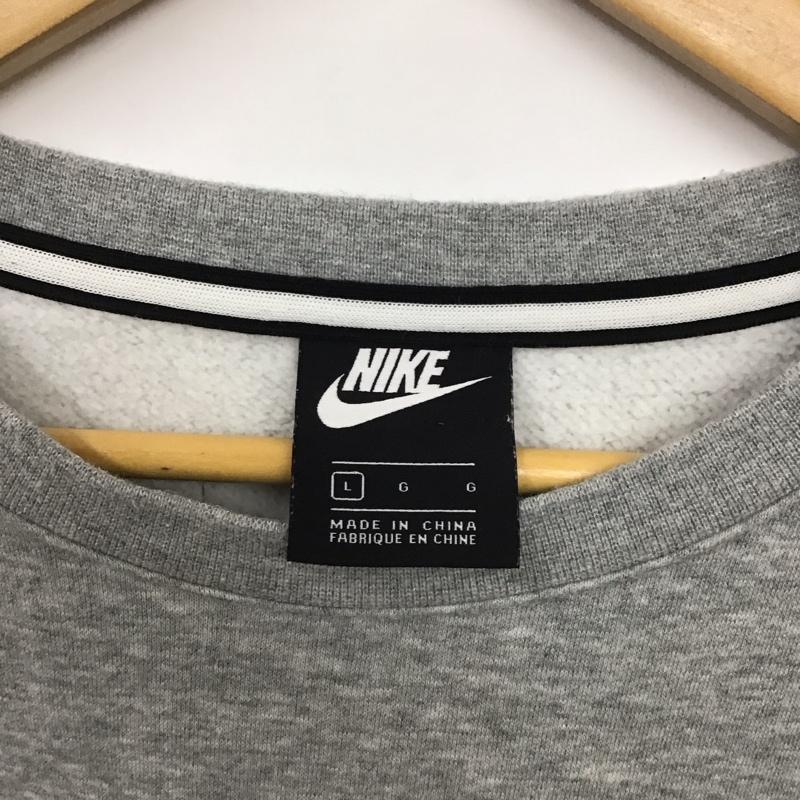 ナイキ NIKE トレーナー 長袖 ar1823-063 NIKENik AirFleeceCrewSweat 長袖トレーナー プルオーバー L ロゴ、文字 灰 / グレー /  メンズ USED 古着 中古 10130645