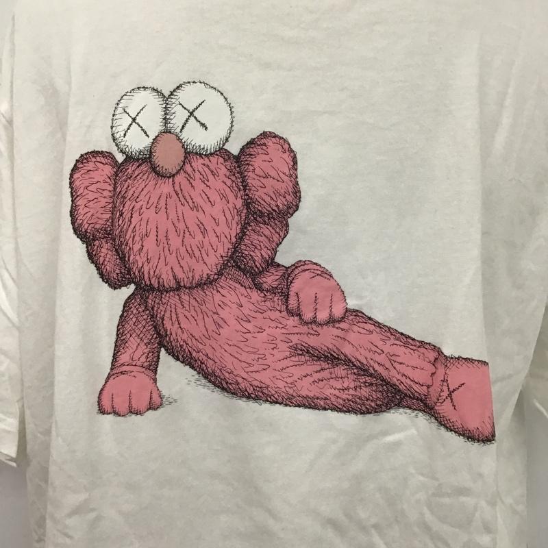 ユニクロ UNIQLO Tシャツ 半袖 341-467774 カウズ UT グラフィックTシャツ XXL プリント 白 / ホワイト /  メンズ USED 古着 中古 10105984