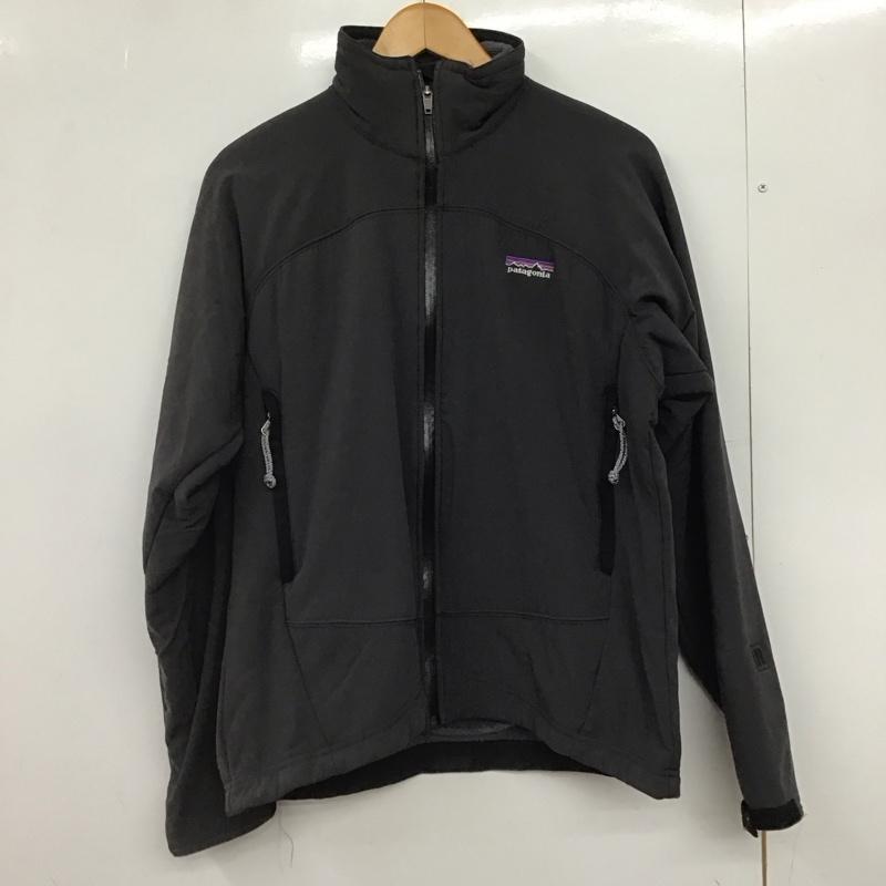 パタゴニア patagonia ジャケット、上着 ジャンパー、ブルゾン ジップアップジャケット スタンドジャケット アウター M ロゴ、文字 ダークグレー / ダークグレー /  メンズ USED 古着 中古 10147613