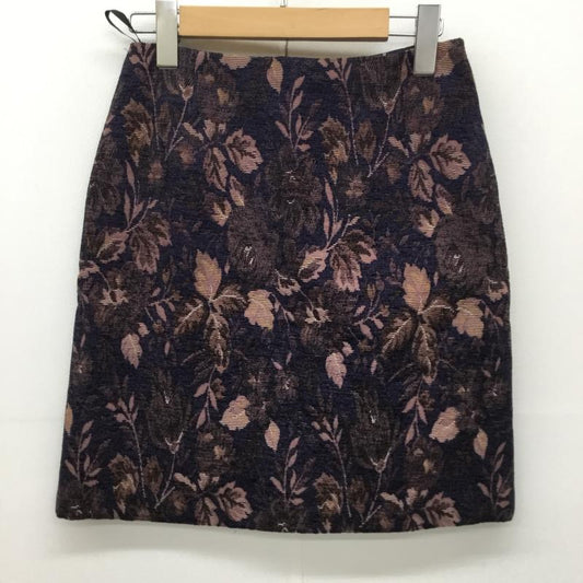 ナチュラルビューティーベーシック NATURAL BEAUTY BASIC スカート ミニスカート S 花柄 紺 / ネイビー / X 桃 / ピンク /  レディース USED 古着 中古 10137714
