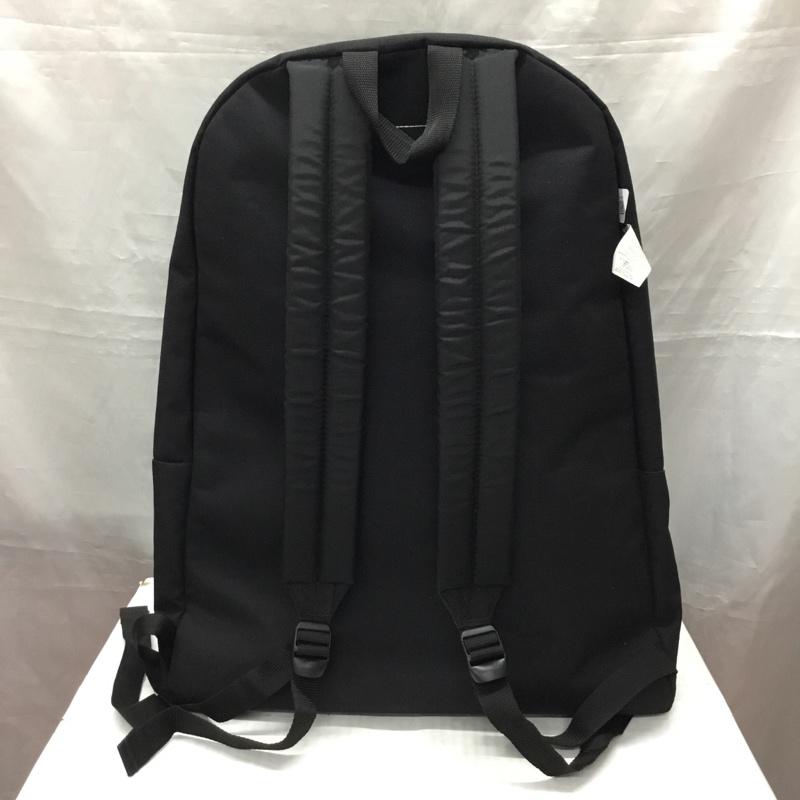 イーストパック EASTPAK リュックサック、デイパック リュックサック、デイバッグ MM6 ロゴ、文字 黒 / ブラック /  メンズ USED 古着 中古 10117655