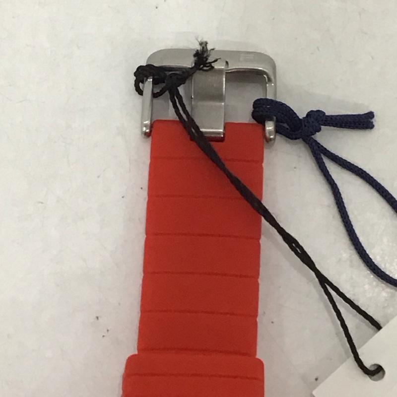 フィラ FILA 腕時計 デジタル 38-105-002 ロゴ、文字 赤 / レッド /  レディース USED 古着 中古 10135263