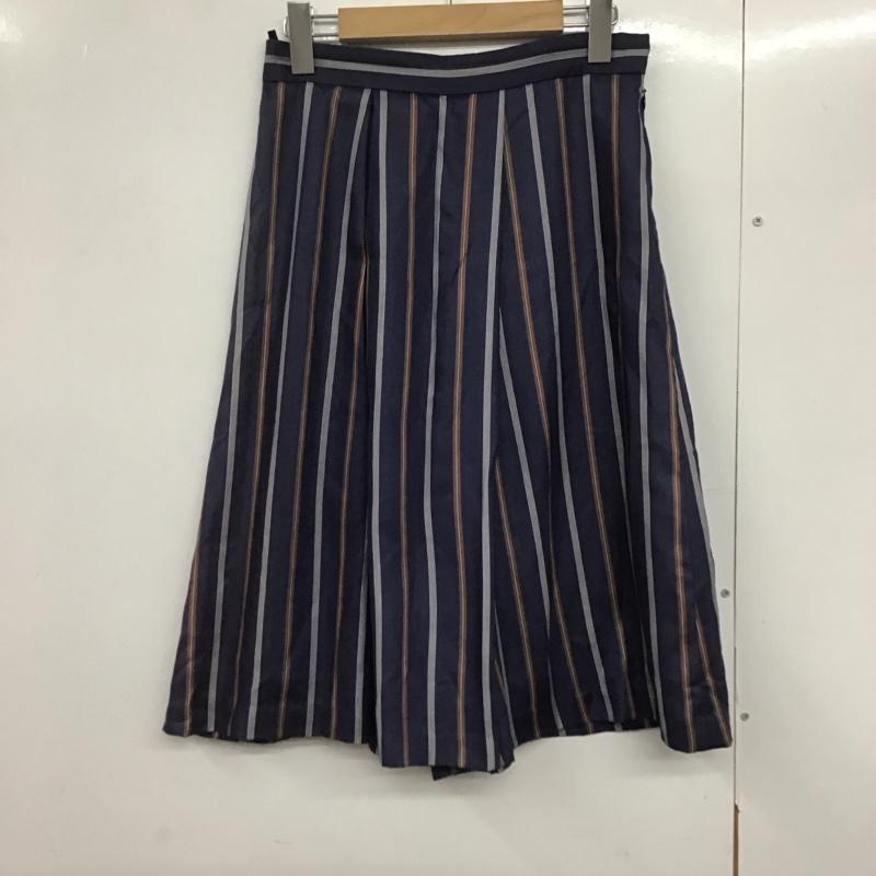 アンタイトル UNTITLED パンツ ショートパンツ ハーフパンツ ショートパンツ カジュアルパンツ フレアパンツ 2 ストライプ 紺 / ネイビー /  レディース USED 古着 中古 10142671