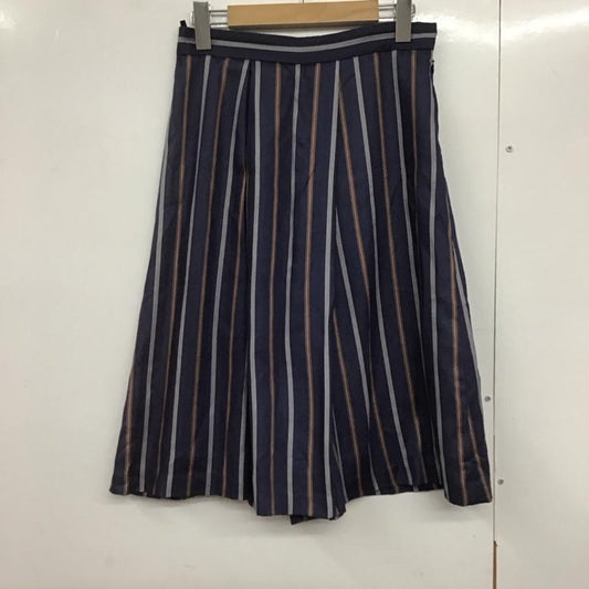 アンタイトル UNTITLED パンツ ショートパンツ ハーフパンツ ショートパンツ カジュアルパンツ フレアパンツ 2 ストライプ 紺 / ネイビー /  レディース USED 古着 中古 10142671