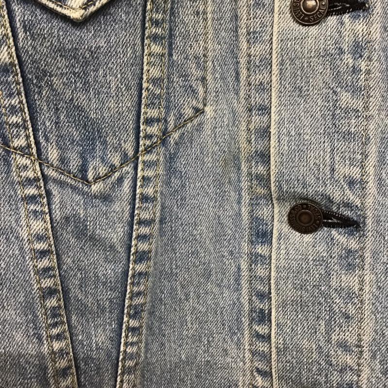 リーバイス Levi s ジャケット、上着 ジャケット、ブレザー 71557-0214 90s 復刻版 デニムジャケット ジージャン 38インチ 38 無地 水色 / ライトブルー /  メンズ USED 古着 中古 10144717