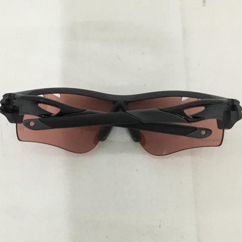 オークリー OAKLEY めがね・サングラス サングラス OO9206-04 RADARLOCK スポーツサングラス ロゴ、文字 黒 / ブラック / X 灰 / グレー /  メンズ USED 古着 中古 10129363