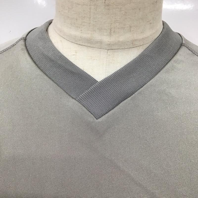 アベイシングエイプ A BATHING APE カットソー 長袖 長袖カットソー Vネックカットソー ロングスリーブカットソー ロゴ、文字 灰 / グレー /  メンズ USED 古着 中古 10119527