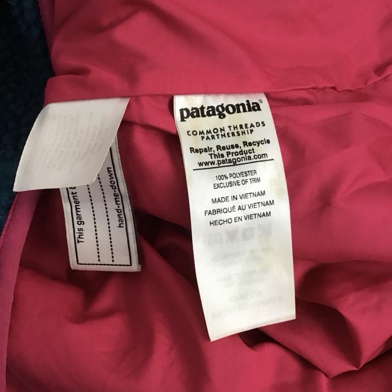 パタゴニア patagonia ジャケット、上着 ジャケット、ブレザー 65621fa16 キッズレトロXジャケット ジップアップフリースジャケット XXL ロゴ、文字 青 / ブルー /  ボーイズ USED 古着 中古 10124737