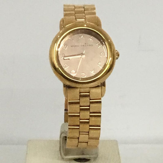 マークバイマークジェイコブス MARC by MARC JACOBS 腕時計 アナログ（クォーツ式） MBM3175 ロゴ、文字 金 / ゴールド /  レディース USED 古着 中古 10134979