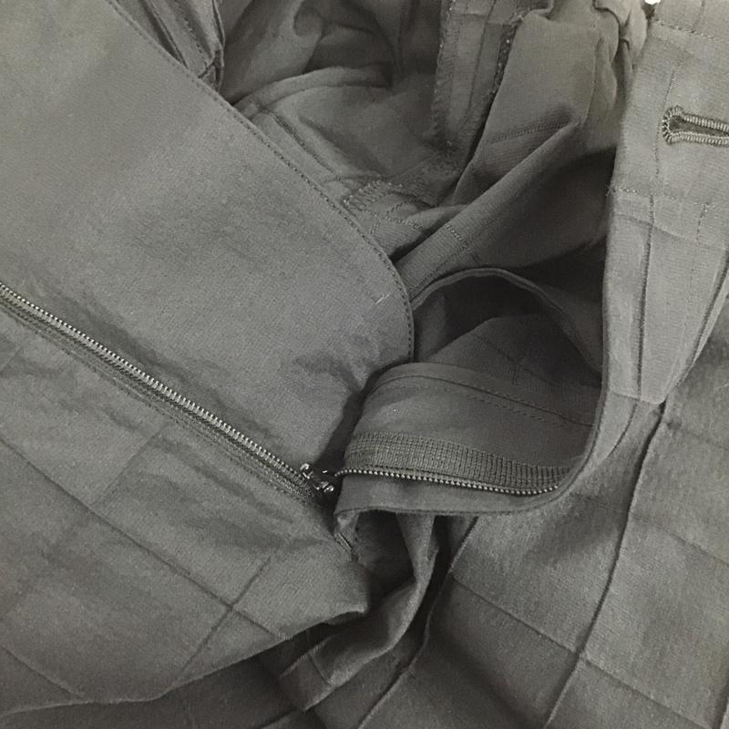 イッセイミヤケ ISSEY MIYAKE パンツ スラックス BU08-FF002 1  黒 / ブラック /  レディース USED 古着 中古 10107145