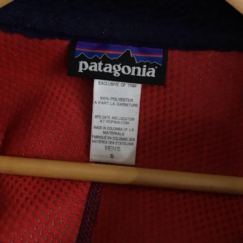 パタゴニア patagonia ジャケット、上着 ジャケット、ブレザー ジップアップジャケット フリースジャケット アウター S ロゴ、文字 青 / ブルー /  メンズ USED 古着 中古 10129071