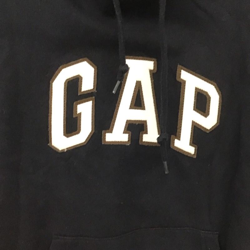 ギャップ GAP パーカー 長袖 長袖パーカー プルオーバーパーカー スウェット L ロゴ、文字 紺 / ネイビー /  メンズ USED 古着 中古 10148265