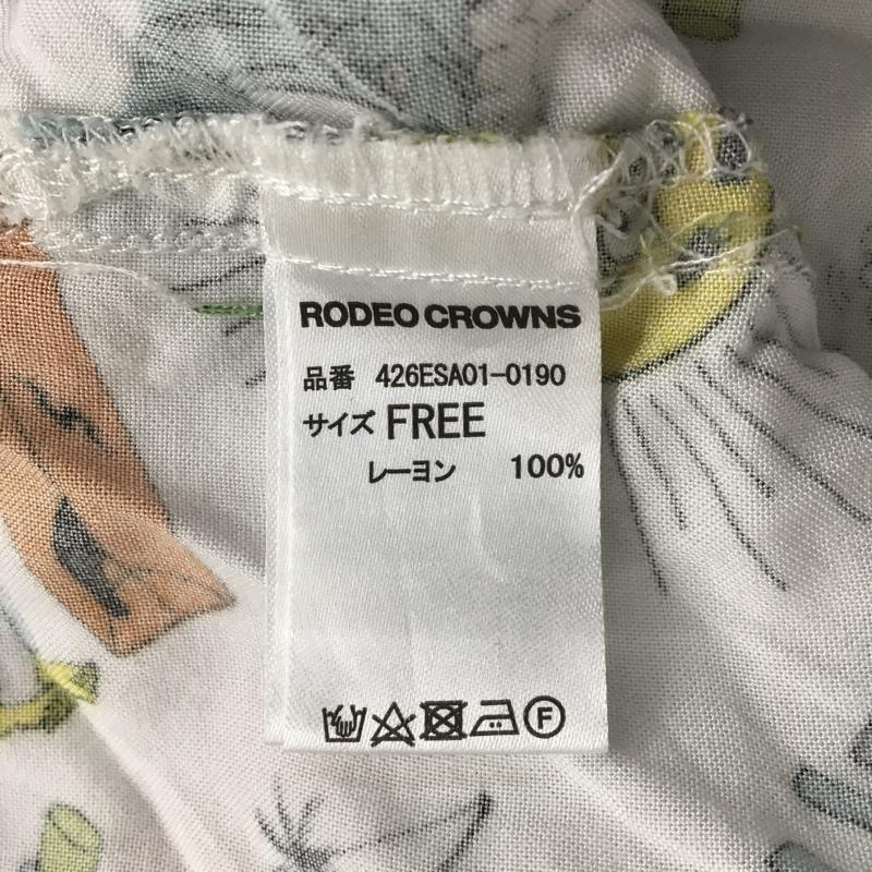 ロデオクラウンズ Rodeo Crowns シャツ、ブラウス 半袖 426ESA01-0190 RyuAmbe×RCSアロハシャツ 半袖シャツ プリントシャツ FREE プリント 白 / ホワイト /  レディース USED 古着 中古 10105916
