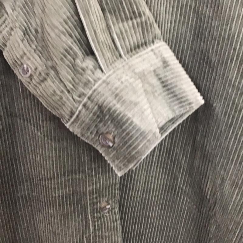 ローリーズファーム LOWRYS FARM ワンピース ロングスカート 長袖ロングワンピース ノーカラーシャツワンピース フレアスカート コーデュロイ FREE 無地 カーキ / カーキ /  レディース USED 古着 中古 10142036