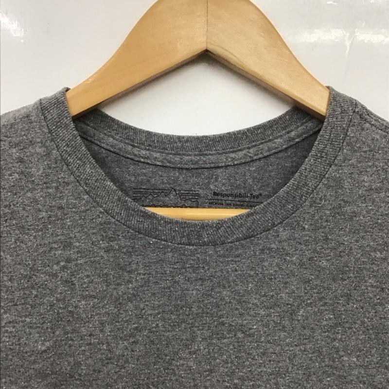 パタゴニア patagonia Tシャツ 半袖 半袖カットソー プリントTシャツ クルーネックカットソー S ロゴ、文字 灰 / グレー /  メンズ USED 古着 中古 10138742