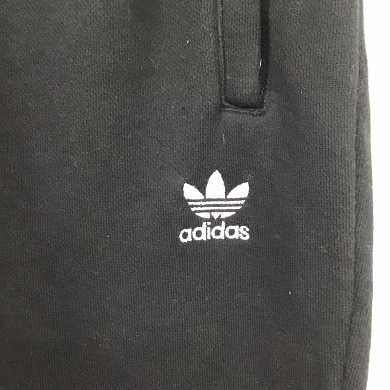 アディダス adidas パンツ ワークパンツ、ペインターパンツ ワイドパンツ カジュアルパンツ ワークパンツ ジャージ ロゴ、文字 黒 / ブラック /  メンズ USED 古着 中古 10120501