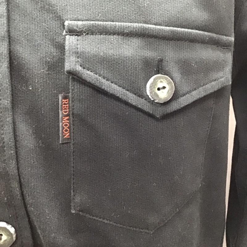 レッドムーン REDMOON シャツ、ブラウス 長袖 長袖シャツ カジュアルシャツ カラーシャツ ポケットシャツ 38 無地 黒 / ブラック /  メンズ USED 古着 中古 10110985