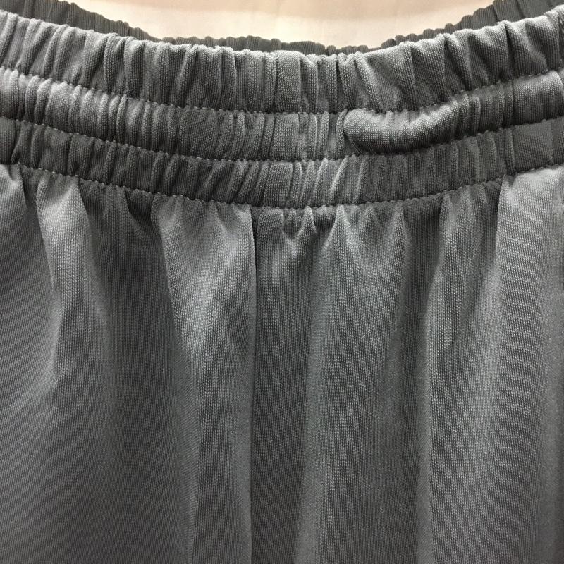 レリューム relume パンツ ワークパンツ、ペインターパンツ 20-030-464-5200-4-0 ワイドパンツ ストレッチパンツ ボトムズ 3 無地 灰 / グレー /  メンズ USED 古着 中古 10121947