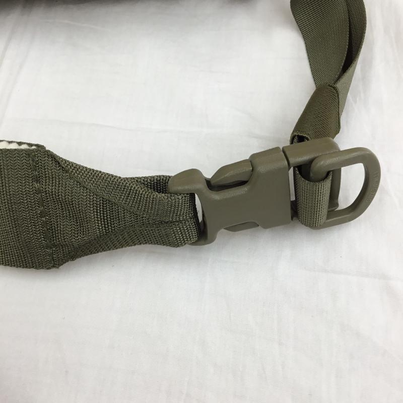 フレドリック パッカーズ FREDRIK PACKERS メッセンジャーバッグ メッセンジャーバッグ  カーキ / カーキ /  メンズ USED 古着 中古 10141205