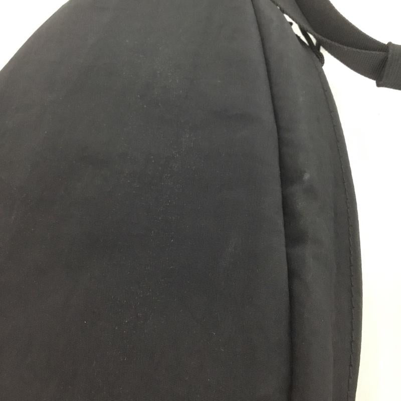 シュプリーム Supreme ボディバッグ ボディバッグ Sling Bag ワンショルダー 20AW 20FW ロゴ、文字 黒 / ブラック /  メンズ USED 古着 中古 10142843