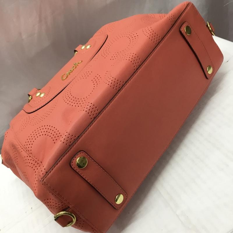 コーチ COACH ハンドバッグ ハンドバッグ F23245 オプアート レザー 2WAY ショルダー パンチング ロゴ、文字 桃 / ピンク /  レディース USED 古着 中古 10120741
