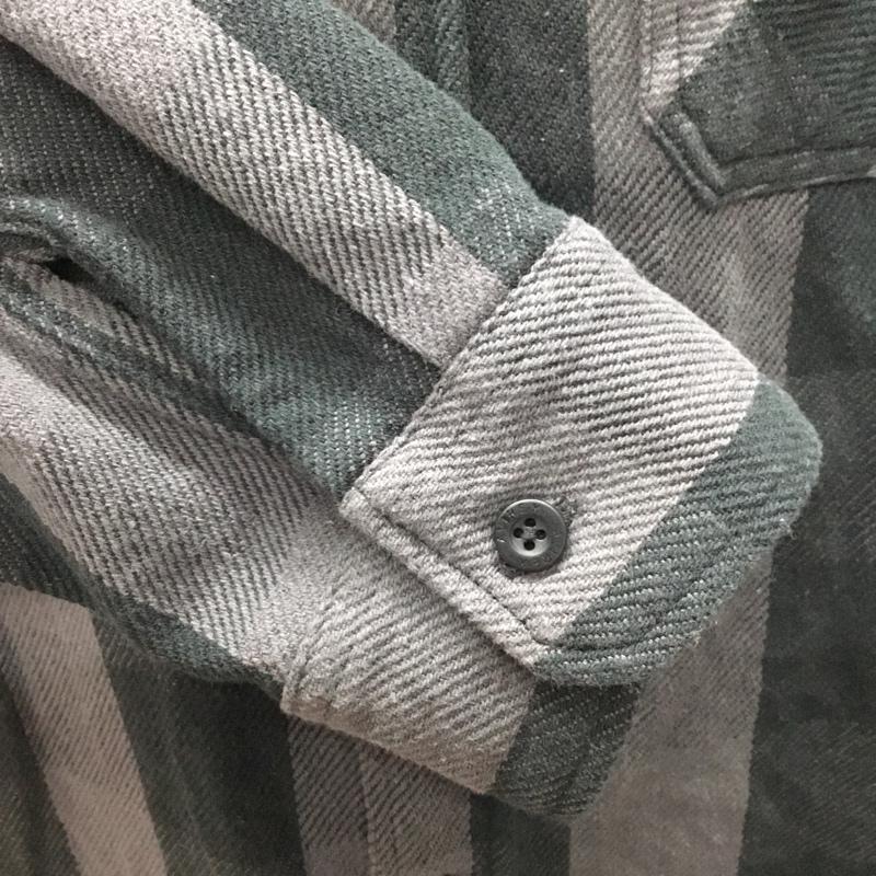 アヴィレックス AVIREX シャツ、ブラウス 長袖 長袖シャツ カラーシャツ ポケットシャツ 長袖カットソー チェックシャツ XL チェック マルチカラー / マルチカラー /  メンズ USED 古着 中古 10120460