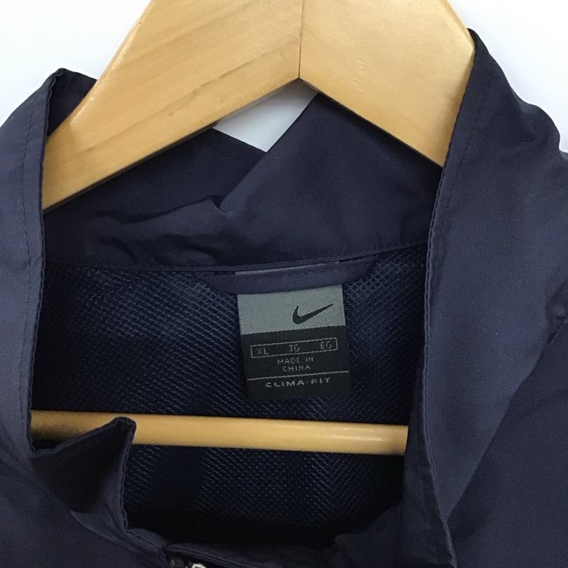 ナイキ NIKE ジャケット、上着 ジャンパー、ブルゾン ジップアップジャケット ナイロンジャケット アウター XL ロゴ、文字 紺 / ネイビー /  メンズ USED 古着 中古 10150845