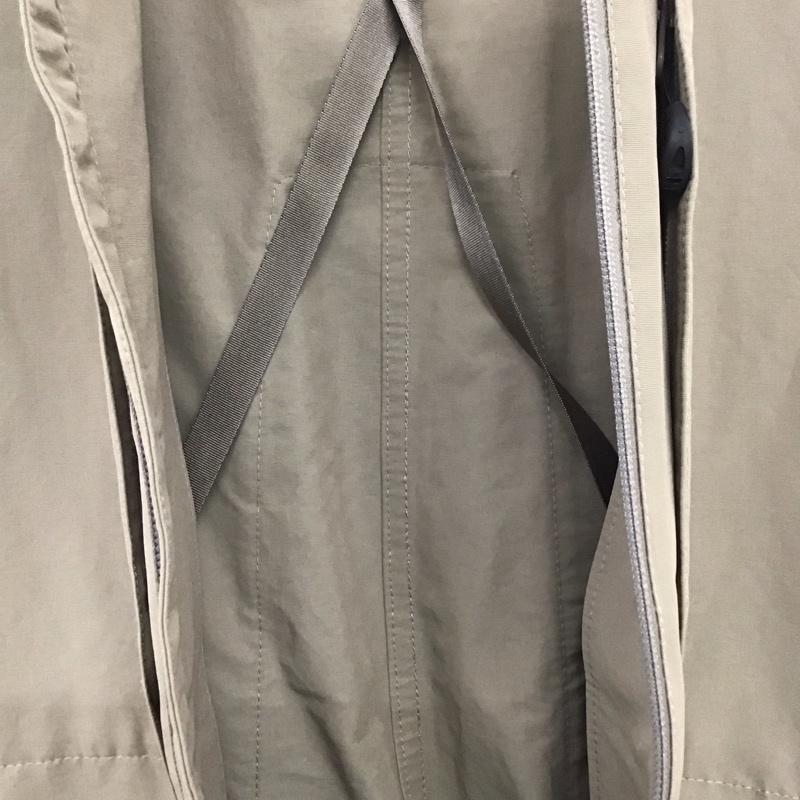 シーエムエフアウトドアガーメント CMF OUTDOOR GARMENT ベスト ベスト ジップアップベスト ダウンベスト ノースリーブ M 無地 カーキ / カーキ /  メンズ USED 古着 中古 10133073