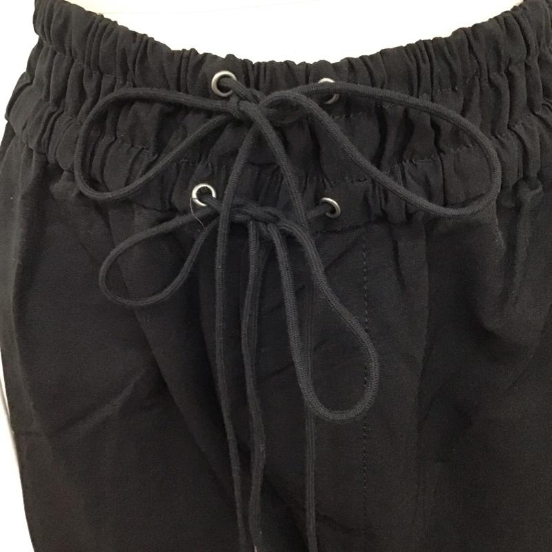 スライ SLY ボトムス ボトムス 030GSY31-2600 PATCH CARGO PT カーゴパンツ 1 無地 黒 / ブラック /  レディース USED 古着 中古 10120596