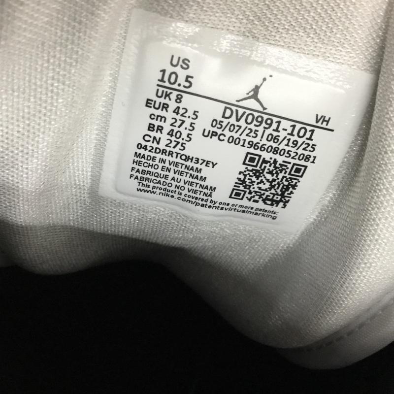 ナイキ NIKE スニーカー スニーカー DV0991-101 WMNS AIR JORDAN 1 MID 27.5cm 27.5cm ロゴ、文字 白 / ホワイト / X 黒 / ブラック /  メンズ USED 古着 中古 10148392