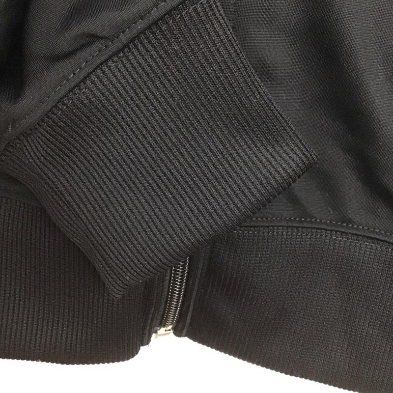 ナイキ NIKE ジャケット、上着 ジャンパー、ブルゾン cd4148-010 トラックジャケット M ロゴ、文字 黒 / ブラック /  レディース USED 古着 中古 10147832