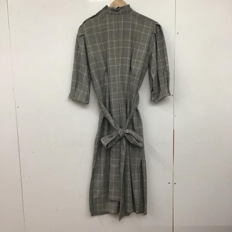ザラウーマン ZARA WOMAN ワンピース ロングスカート 長袖ロングワンピース タイトワンピース カジュアルワンピース S チェック 白 / ホワイト / X 黒 / ブラック /  レディース USED 古着 中古 10147095